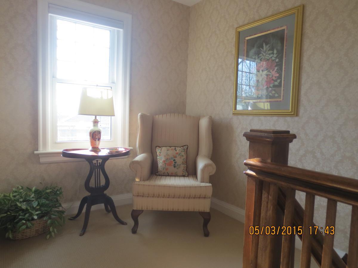 Robinsong Bed & Breakfast Thorold Exterior foto